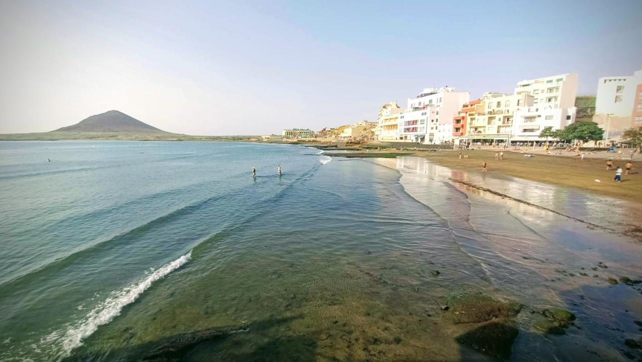 Alquilaencanarias-Medano Tio Claudio Beachfront El Medano  Luaran gambar